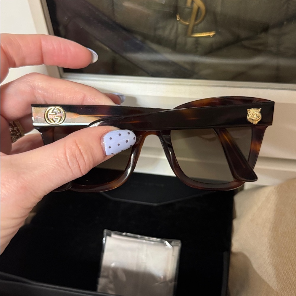 GUCCI GG0029s 002 Shiny Dark Havana Cat-eye Sunglasses - Picture 10 of 12